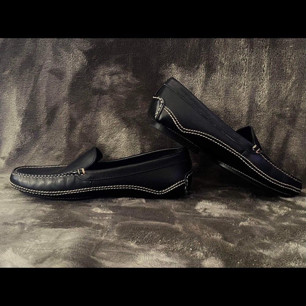 Woman’s black leather shoes. Made in Brazil, never worn